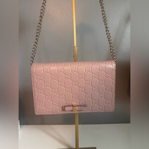 Gucci Guccissima Leather Bow Flap Wallet on Chain